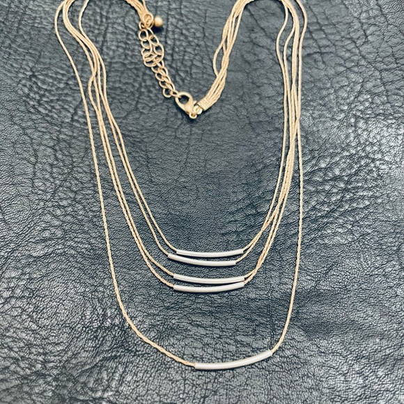 Multi layer Necklace - Picture 1 of 5